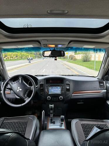 Mitsubishi Pajero 2007, 200,010 km - 3.0 л - Bakı