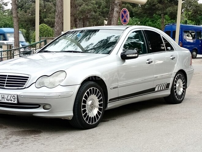 Mercedes C 240 2000, 400,700 km - 2.4 л - Şirvan