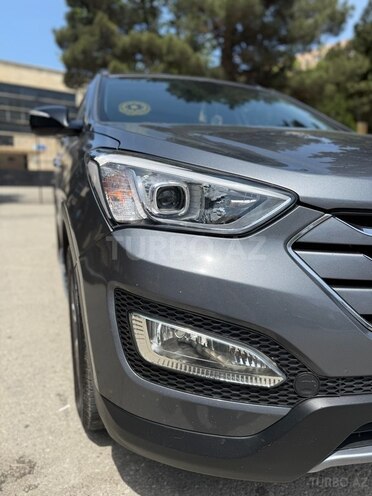Hyundai Santa Fe-6