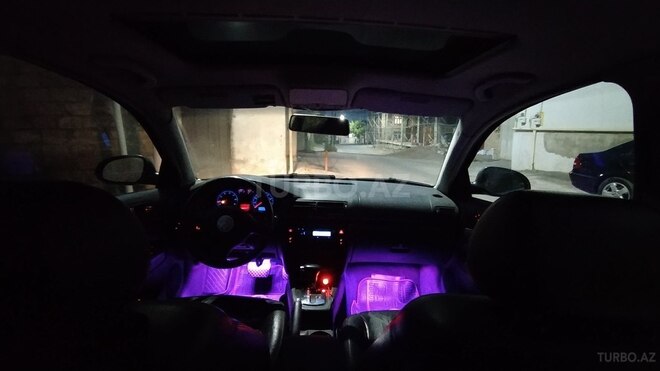 Volkswagen Passat 2003, 215,000 km - 1.8 l - Xırdalan