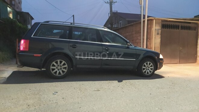 Volkswagen Passat 2003, 215,000 km - 1.8 l - Xırdalan