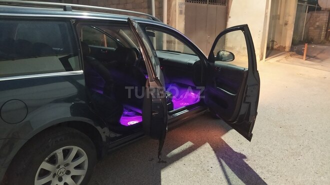 Volkswagen Passat 2003, 215,000 km - 1.8 l - Xırdalan