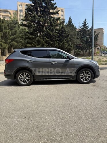 Hyundai Santa Fe-3