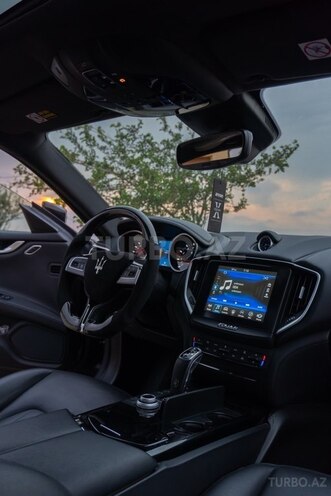 Maserati Ghibli 2019, 76,000 km - 3.0 l - Bakı