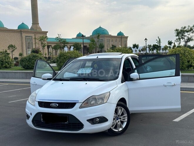 Ford Focus 2013, 216,000 km - 1.6 l - Naxçıvan