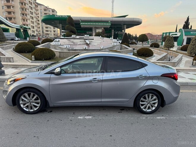 Hyundai Elantra 2015, 60,172 km - 1.8 л - Bakı