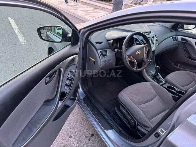 Hyundai Elantra 2015, 60,172 km - 1.8 л - Bakı