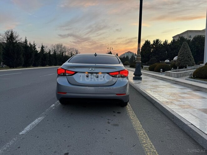 Hyundai Elantra 2015, 60,172 km - 1.8 л - Bakı