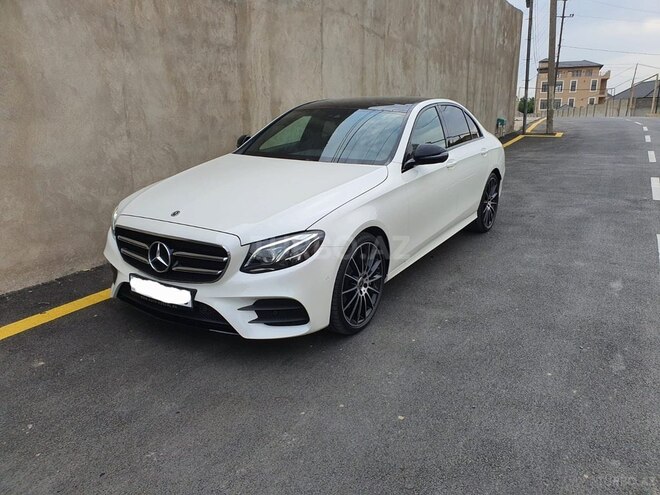 Mercedes E 300-2