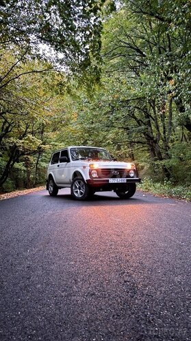 LADA (VAZ) Niva 2024, 27,000 km - 1.7 l - Quba