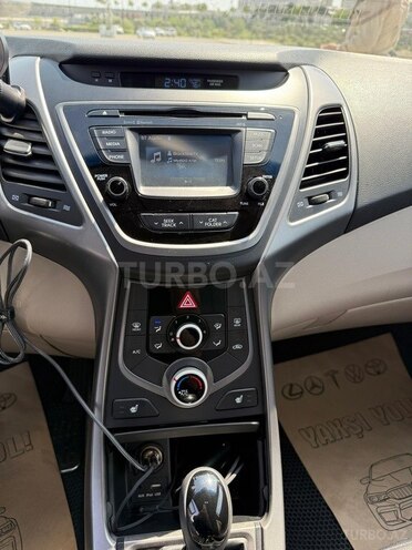 Hyundai Elantra 2014, 170,590 km - 1.8 l - Bakı