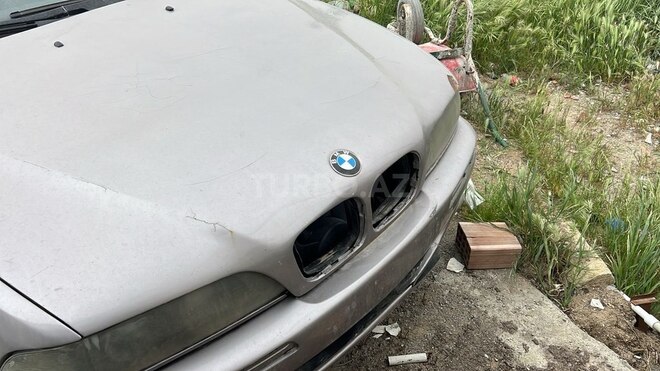 BMW 523 1997, 320,000 km - 2.5 l - Bakı