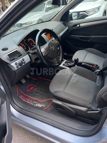 Opel Astra 2006, 236,000 km - 1.4 l - Bakı