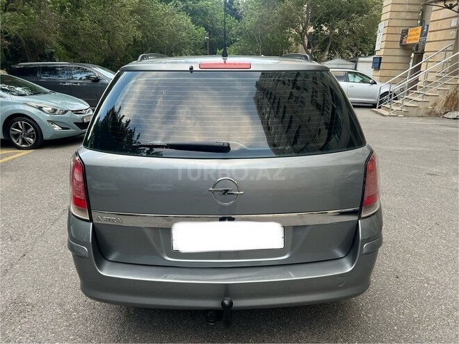 Opel Astra 2006, 236,000 km - 1.4 l - Bakı