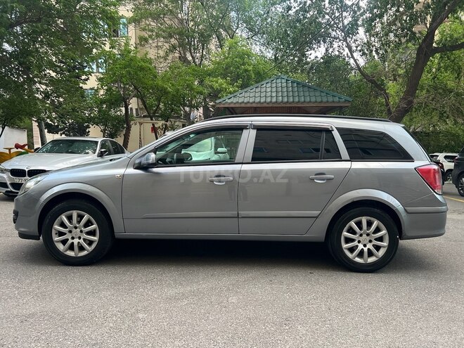 Opel Astra 2006, 236,000 km - 1.4 l - Bakı