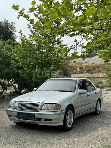 Mercedes C 220 d 1998, 287,565 km - 2.2 l - Bakı