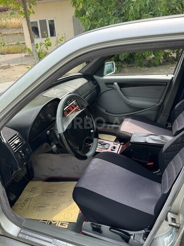 Mercedes C 220 d 1998, 287,565 km - 2.2 l - Bakı