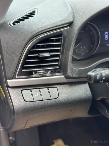 Hyundai Elantra 2017, 148,000 km - 2.0 l - Bakı