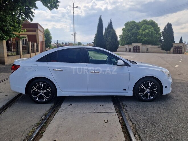 Chevrolet Cruze 2015, 290,000 km - 1.4 l - Gəncə