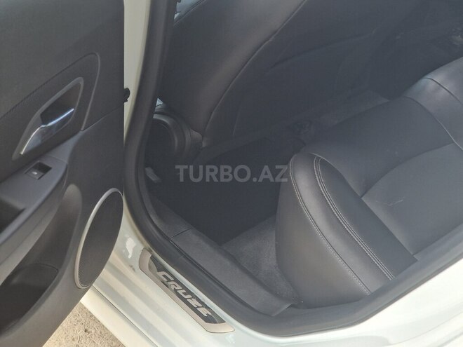 Chevrolet Cruze 2015, 290,000 km - 1.4 l - Gəncə