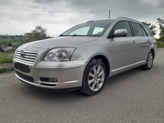 Toyota Avensis 2004, 295,467 km - 2.0 л - Quba