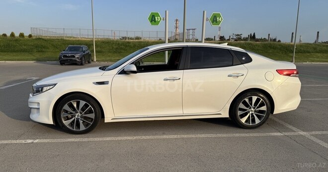 Kia K5 2016, 177,000 km - 1.7 l - Bakı