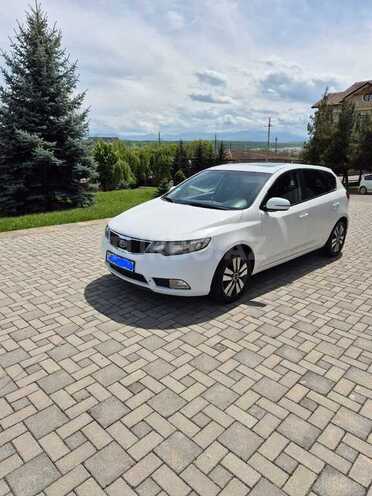 Kia Cerato 2012, 180,000 km - 1.6 l - Qusar