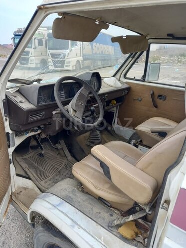 Volkswagen Transporter 1989, 130,000 km - 1.9 l - Bakı