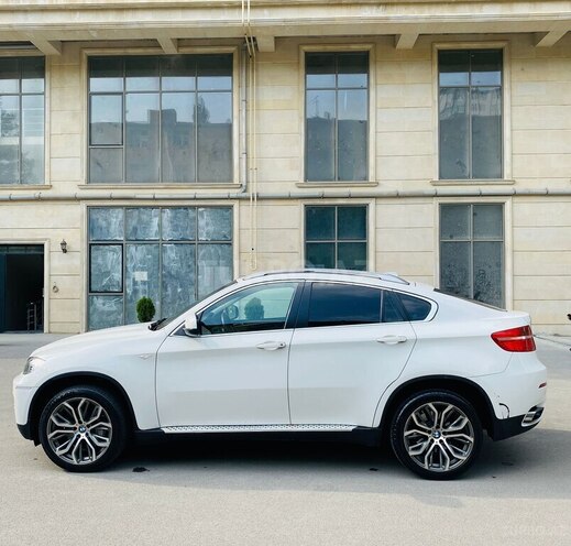 BMW X6 2010, 220,000 km - 4.4 l - Bakı