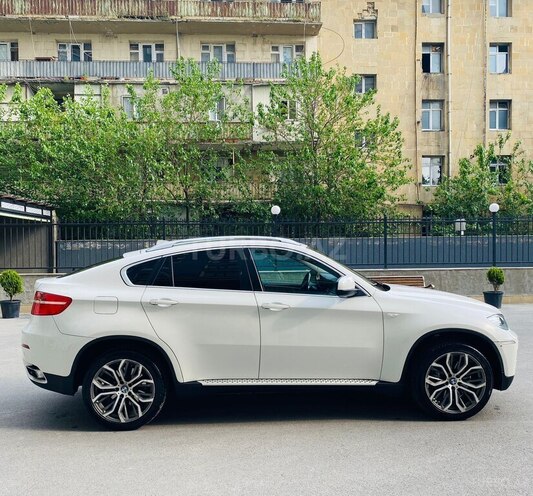 BMW X6 2010, 220,000 km - 4.4 l - Bakı