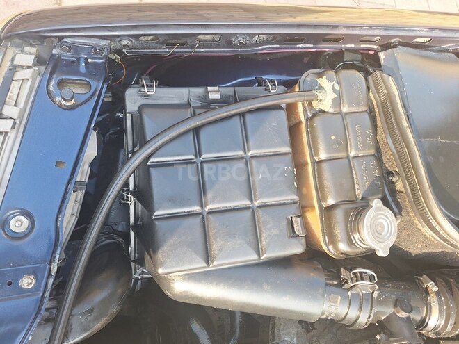 Mercedes C 200 1995, 384,000 km - 2.0 л - Bakı