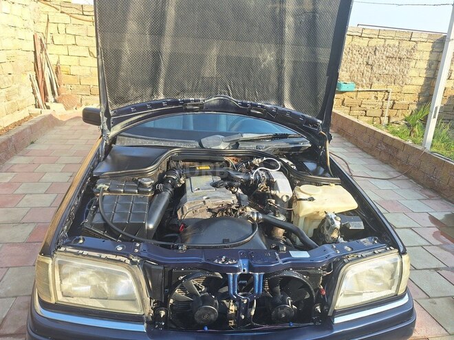 Mercedes C 200 1995, 384,000 km - 2.0 л - Bakı