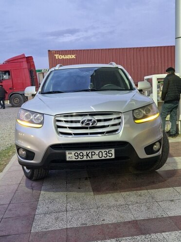 Hyundai Santa Fe 2010, 235,000 km - 2.0 l - Qazax