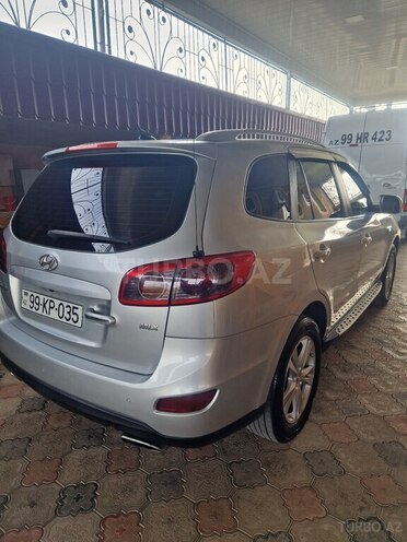 Hyundai Santa Fe 2010, 235,000 km - 2.0 l - Qazax