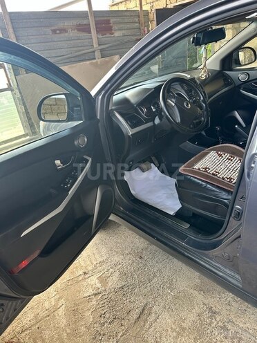 Ssang Yong Korando 2015, 175,000 km - 2.0 l - Bakı
