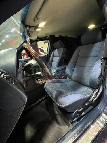 Mercedes C 200 1999, 299,999 km - 2.0 l - Sumqayıt