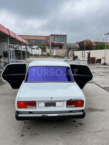 LADA (VAZ) 2107 2007, 60,000 km - 1.6 l - Quba
