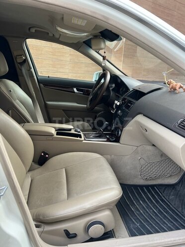 Mercedes C 180 2008, 241,000 km - 1.8 л - Bakı