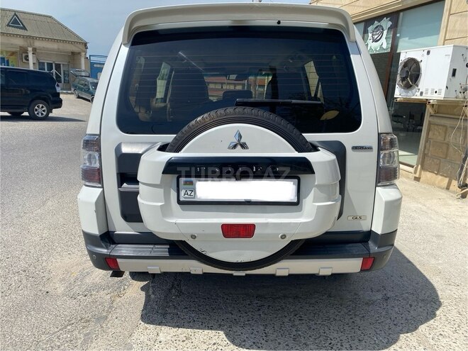 Mitsubishi Pajero 2007, 191,600 km - 3.8 l - Bakı