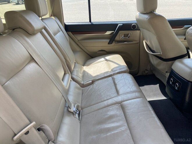 Mitsubishi Pajero 2007, 191,600 km - 3.8 l - Bakı