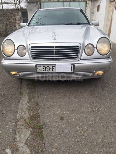 Mercedes E 230 1997, 377,500 km - 2.3 l - Göyçay