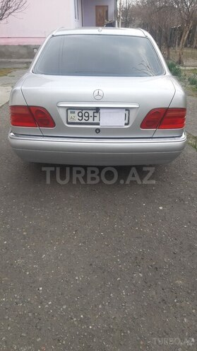 Mercedes E 230 1997, 377,500 km - 2.3 l - Göyçay