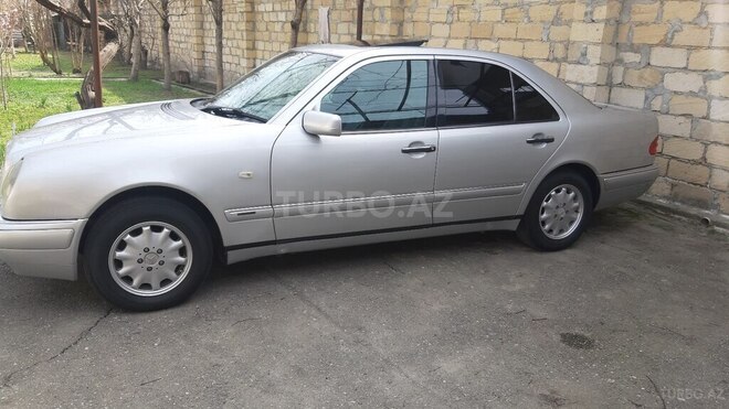 Mercedes E 230 1997, 377,500 km - 2.3 l - Göyçay