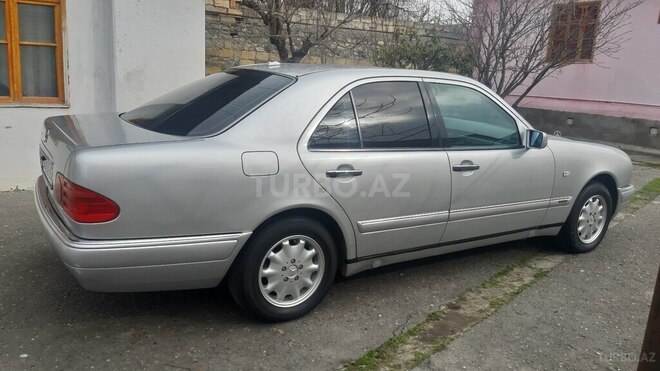 Mercedes E 230 1997, 377,500 km - 2.3 l - Göyçay