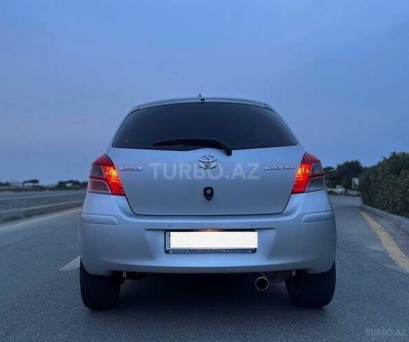 Toyota Yaris 2011, 92,000 km - 1.3 l - Bakı