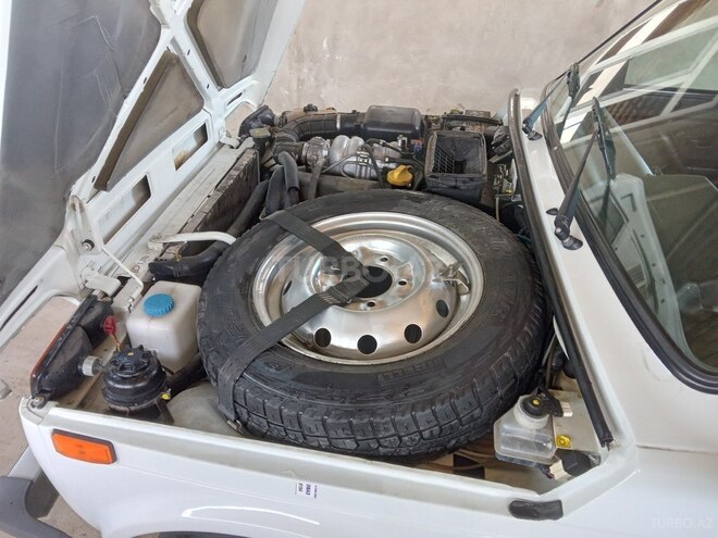 LADA (VAZ) Niva 2015, 82,000 km - 1.7 l - Şirvan
