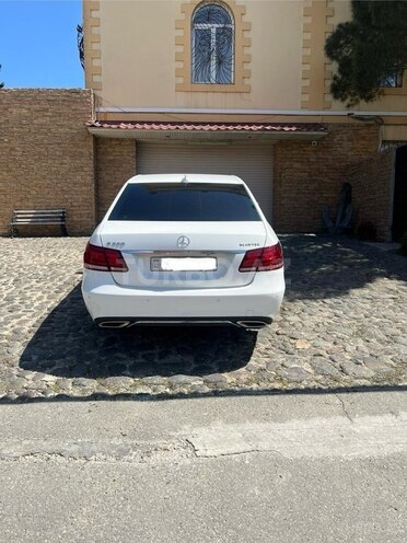 Mercedes E 220 d 2015, 129,000 km - 2.2 л - Bakı
