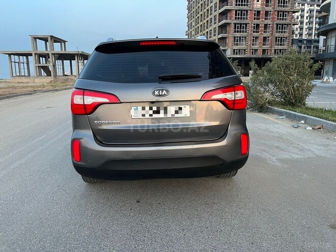Kia Sorento-4