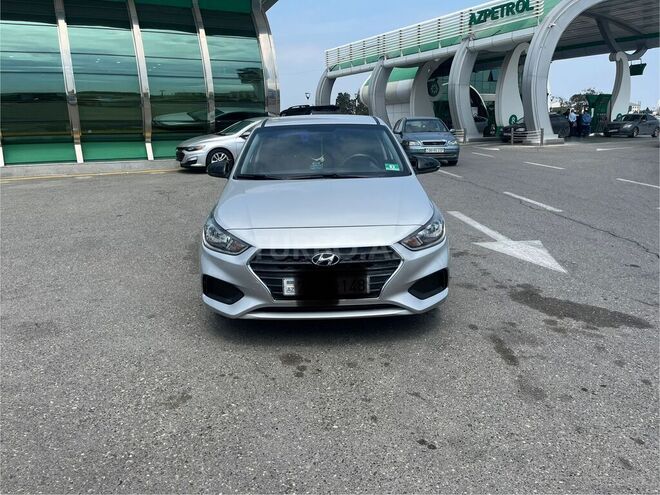 Hyundai Accent 2018, 128,748 km - 1.6 l - Bakı