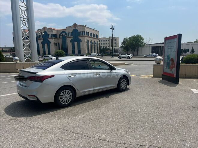Hyundai Accent 2018, 128,748 km - 1.6 l - Bakı
